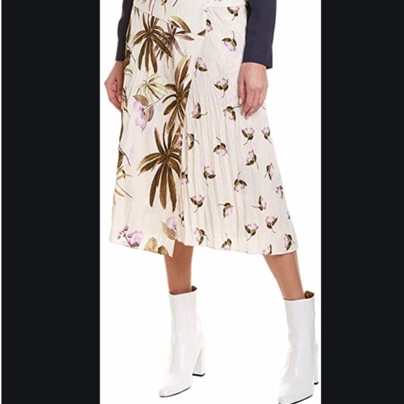 Gorgeous Vince Skirt - Picture 2 of 16